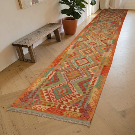 Wyjątkowo długi chodnik kilim Chobi 105x686 – ręcznie tkany