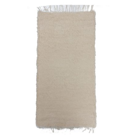 Puszysty dywan beżowy 71x147 miękki dywan szmaciany