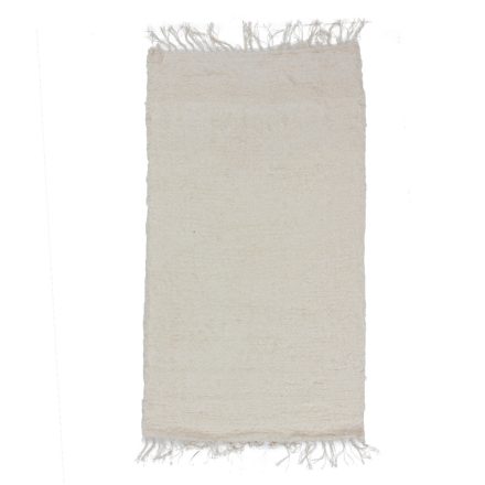 Puszysty dywan beżowy 71x126 miękki dywan szmaciany