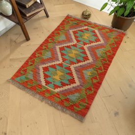 Kilim wełniany 59x89 – ręcznie tkany, etniczny