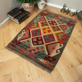 Etniczny dywan kilim Chobi 62x89 – ręcznie tkany z wełny