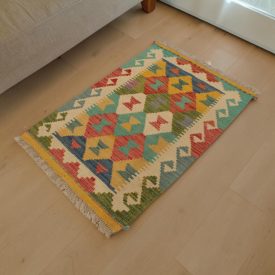 Ręcznie tkany kilim 61x89 – z wełny, z Afganistanu