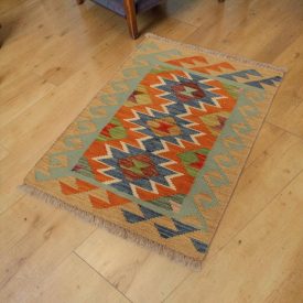 Dywan kilim Chobi 63x88 – ręcznie tkany, etniczny