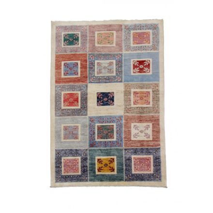Dywan perski nowoczesny Aikat 121x177 ręcznie wiązany dywan wełniany