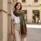 Chusta damska 215x105 zielono-brązowa elegancki szal damski